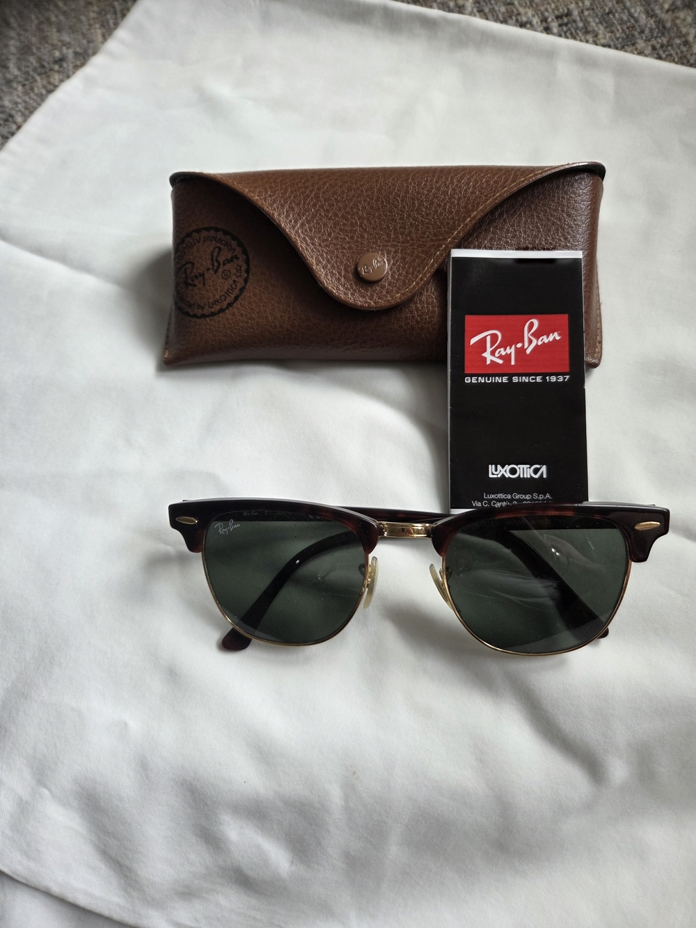 Ray-Ban Clubmaster Sunglasses - Brown Frame, Green Lenses